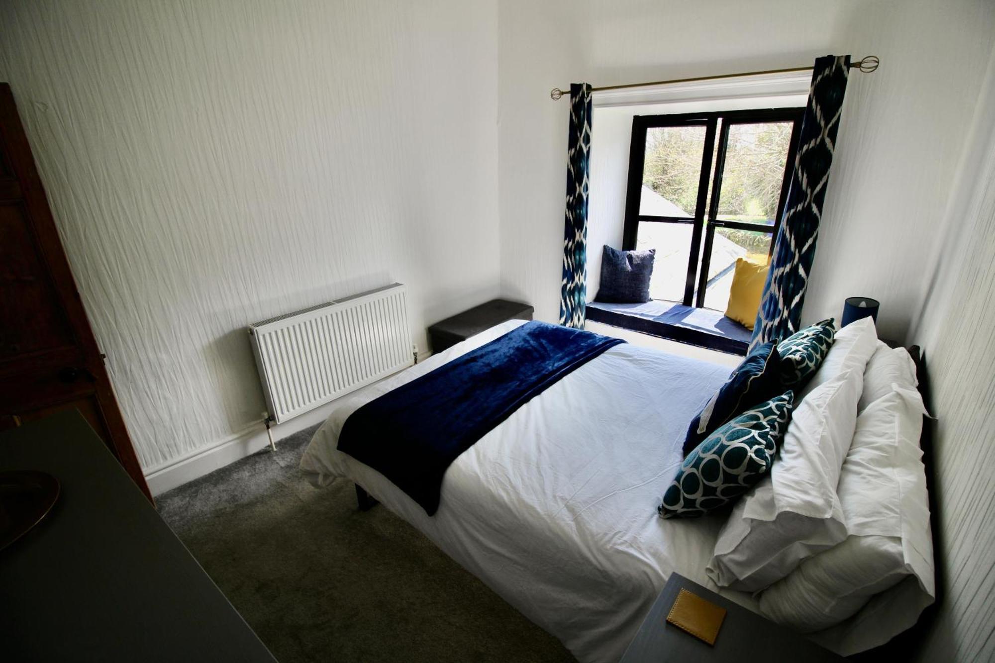 Casa de Férias Llanfair Hall, Dog Friendly, Cinema, Games Room, Hot Tub Llanfairpwllgwyngyll