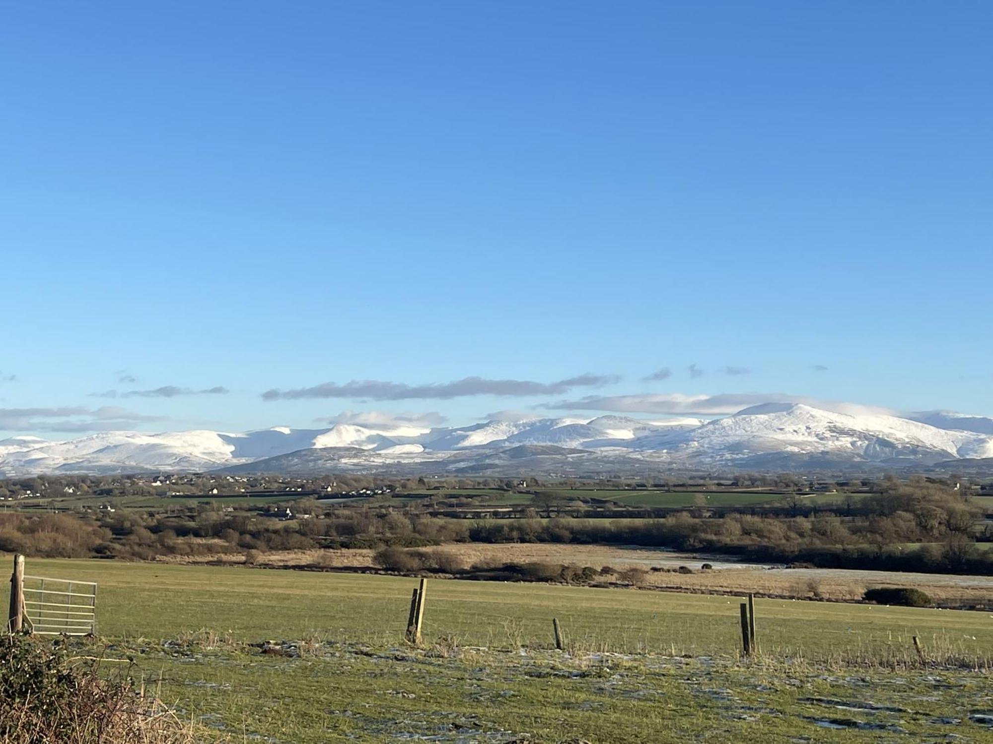 Llanfair Hall, Dog Friendly, Cinema, Games Room, Hot Tub