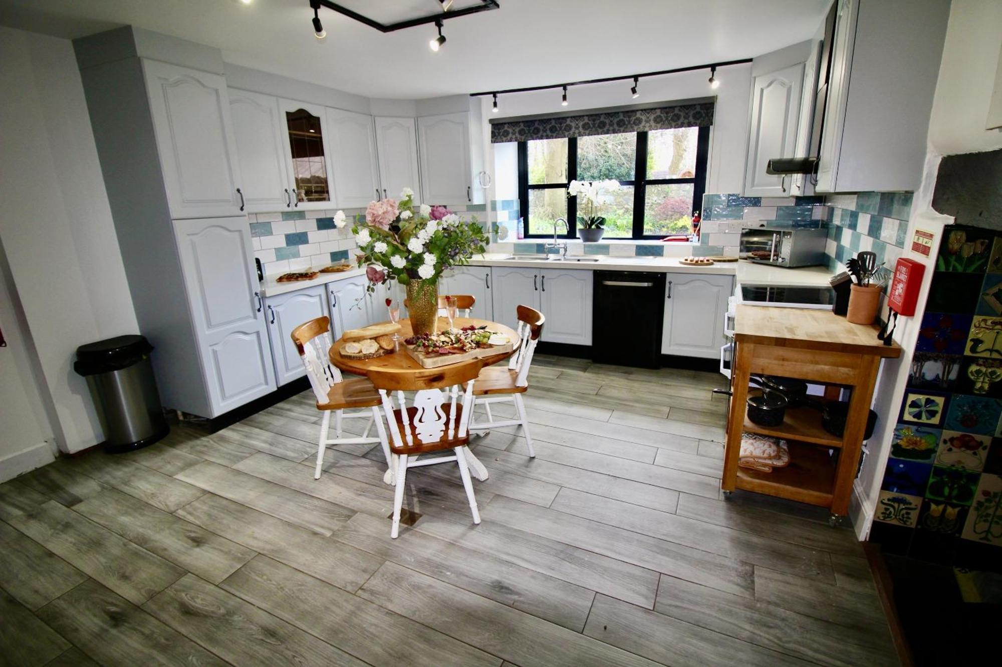 Casa de Férias Llanfair Hall, Dog Friendly, Cinema, Games Room, Hot Tub